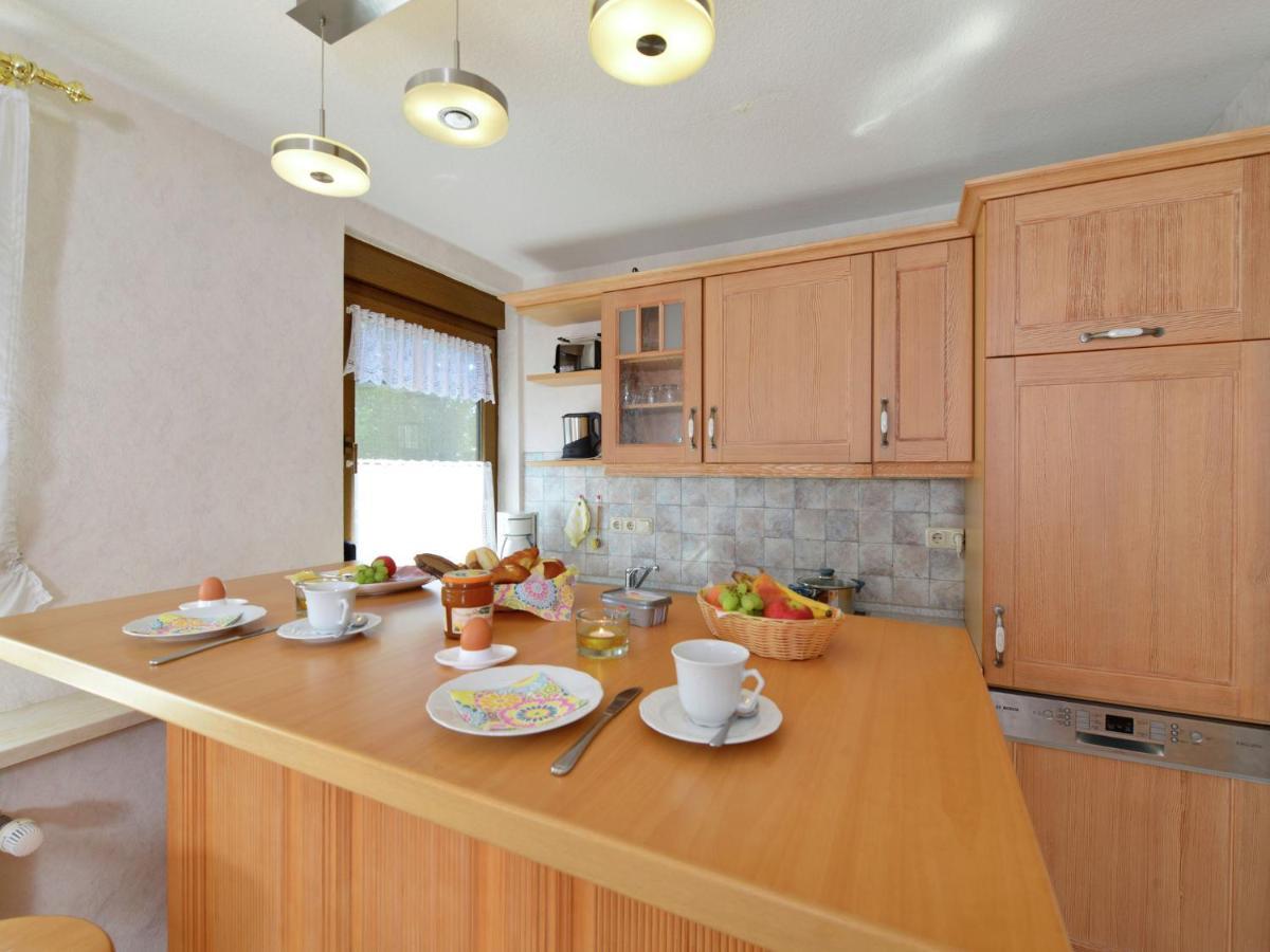 Apartment With Garden In Eimelrod Виллинген Экстерьер фото